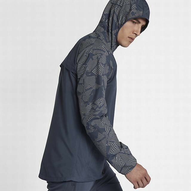 nike essential flash reflective running